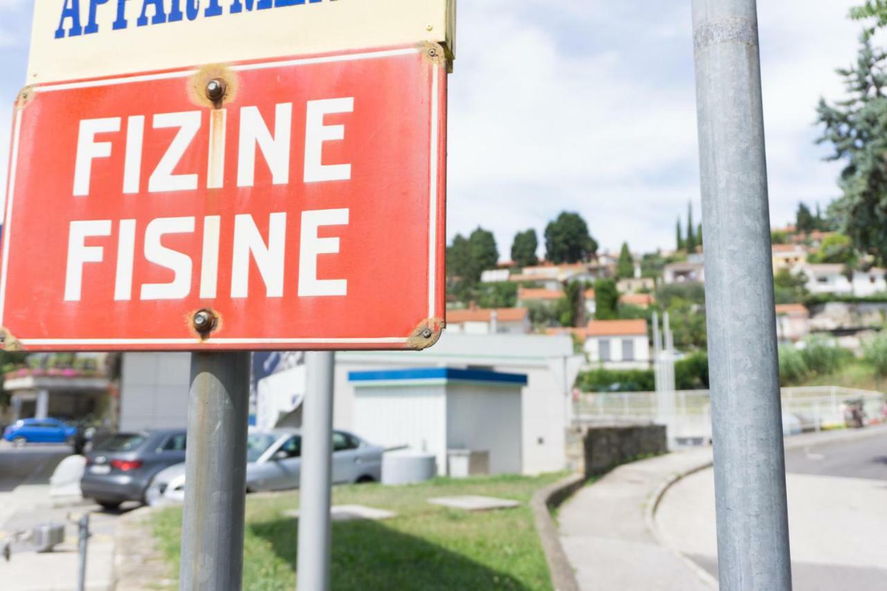 Apartmaji Fizine Portorose Esterno foto